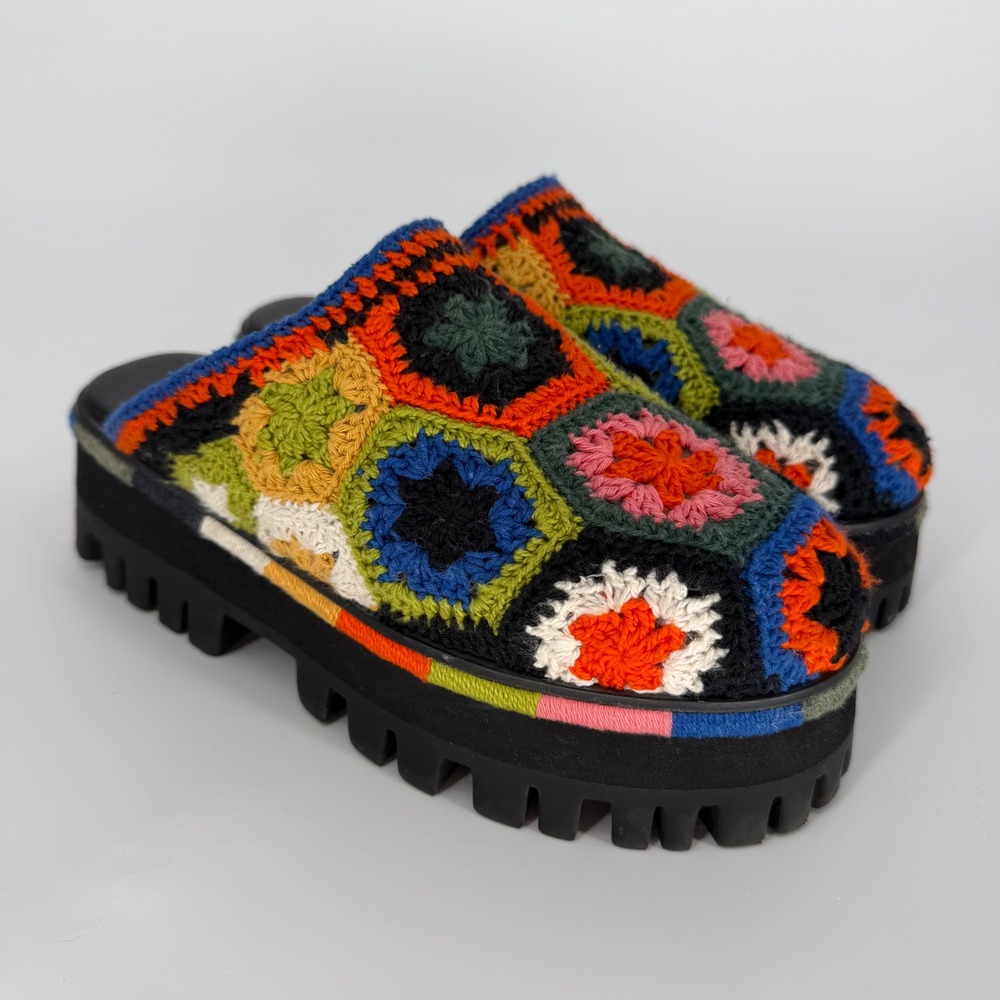 FARM RIO BLACK COLORFUL CROCHET PLATFORM MULES SIZE 8 GRANNY SQUARE BOHO HIPPIE